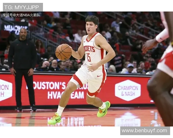 火箭主帅点评谢泼德防守表现：抢断能力出色，防守节奏平衡与稳定性待提升